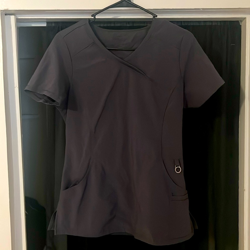 Cherokee Scrub Top